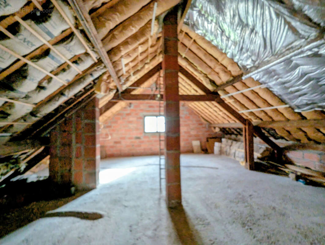 Maison à LA QUEUE-LES-YVELINES