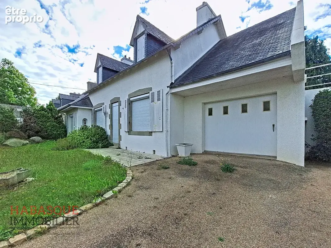 Maison à vendre à Landivisiau - 10 pièces, 195 m², travaux à prévoir - photo 15