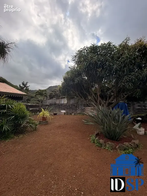 Maison 4 pièces 80 m² à vendre à Entre-Deux (97414) - photo 7