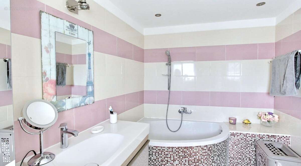 En exclusivite flassans sur issole maison de maitre 4 chambres - photo 9