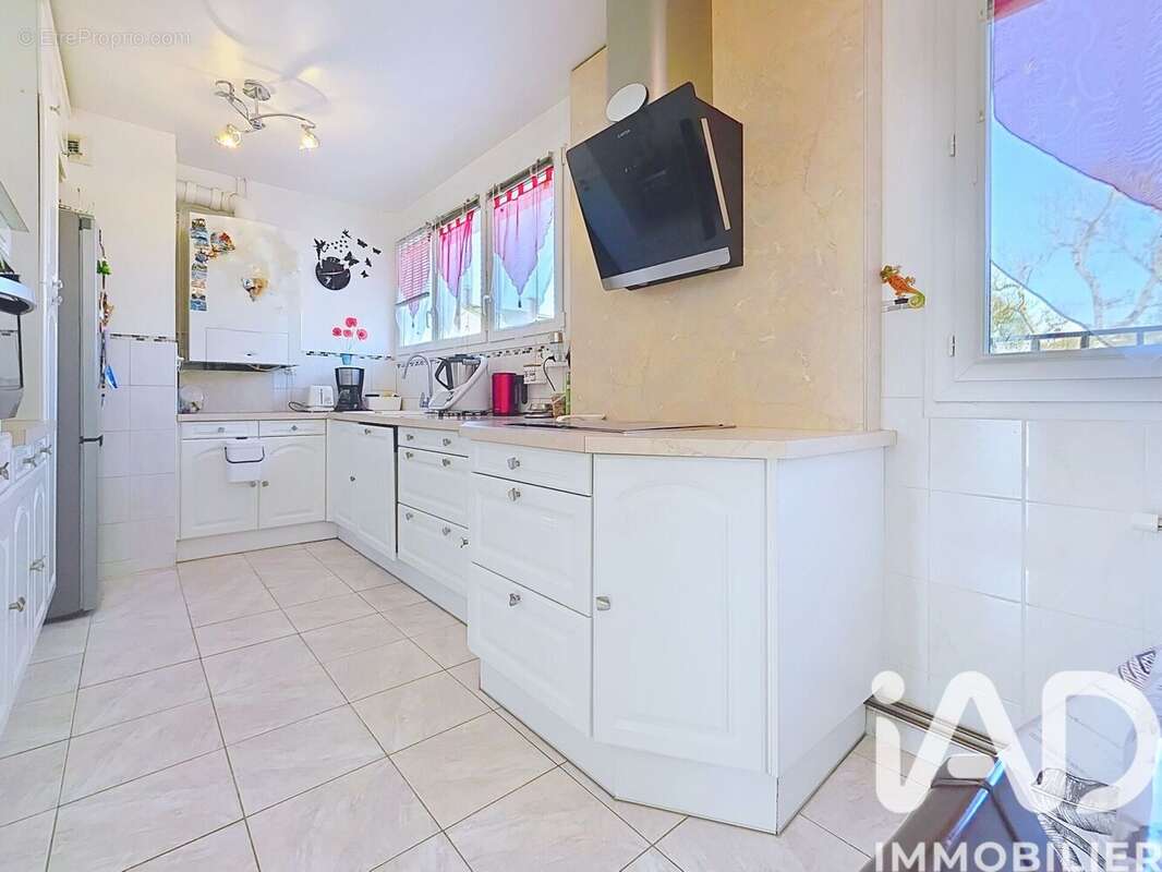 Photo 2 - Maison à PONTAULT-COMBAULT