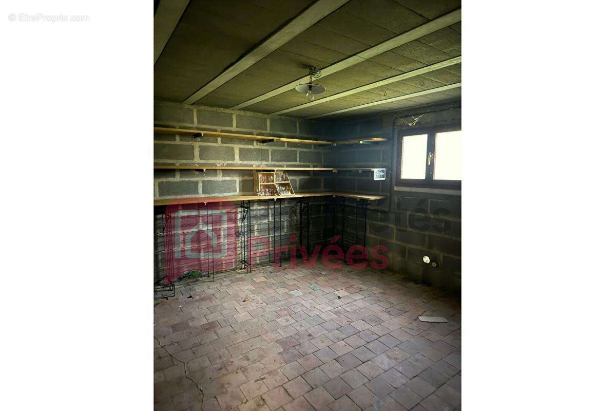 Maison à COSNE-COURS-SUR-LOIRE