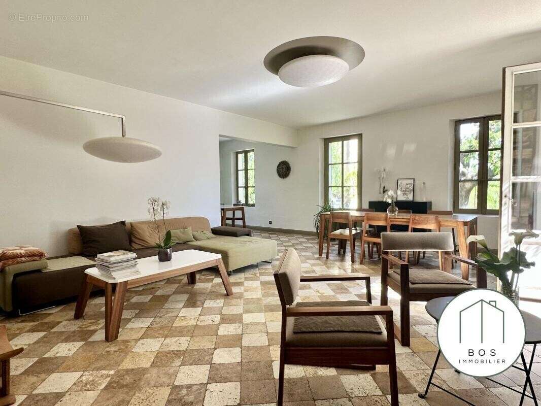 Maison à SALON-DE-PROVENCE