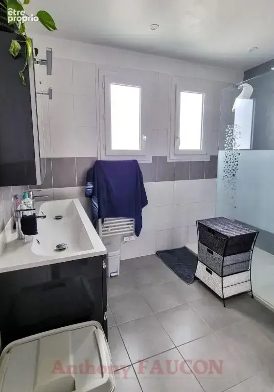 Maison La Roche Sur Yon 6 pièce(s) 124 m2 - photo 8