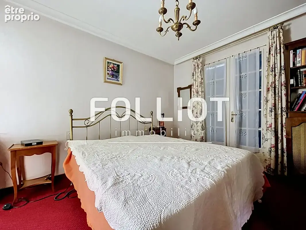 A vendre - Maison de bourg à Hambye - photo 8