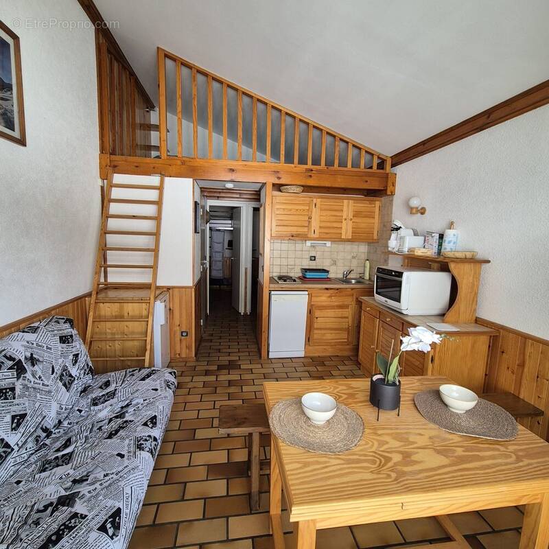 Appartement à ESTENSAN