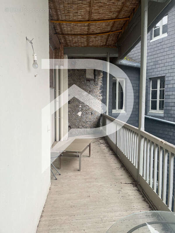 Appartement à OLORON-SAINTE-MARIE