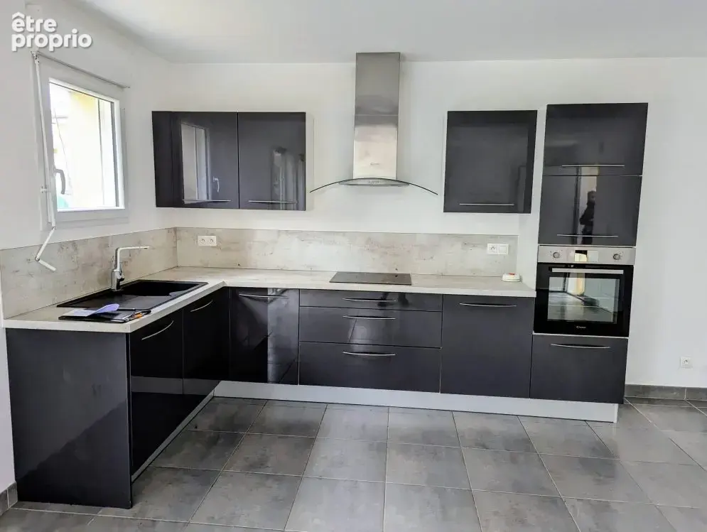 Maison 4 pièces 92 m² à vendre à Amboise (37400) - photo 2