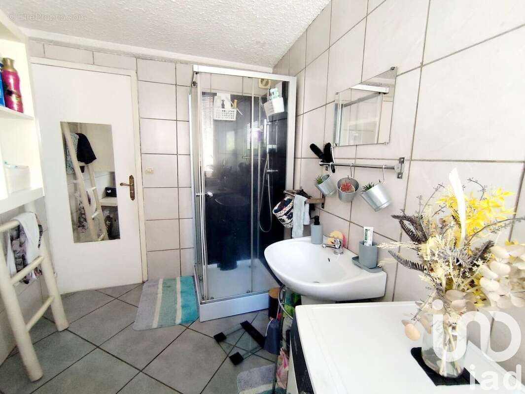 Photo 9 - Maison à SAINT-BONNET-LE-CHATEAU