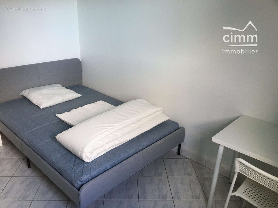 Appartement à FONTAINE