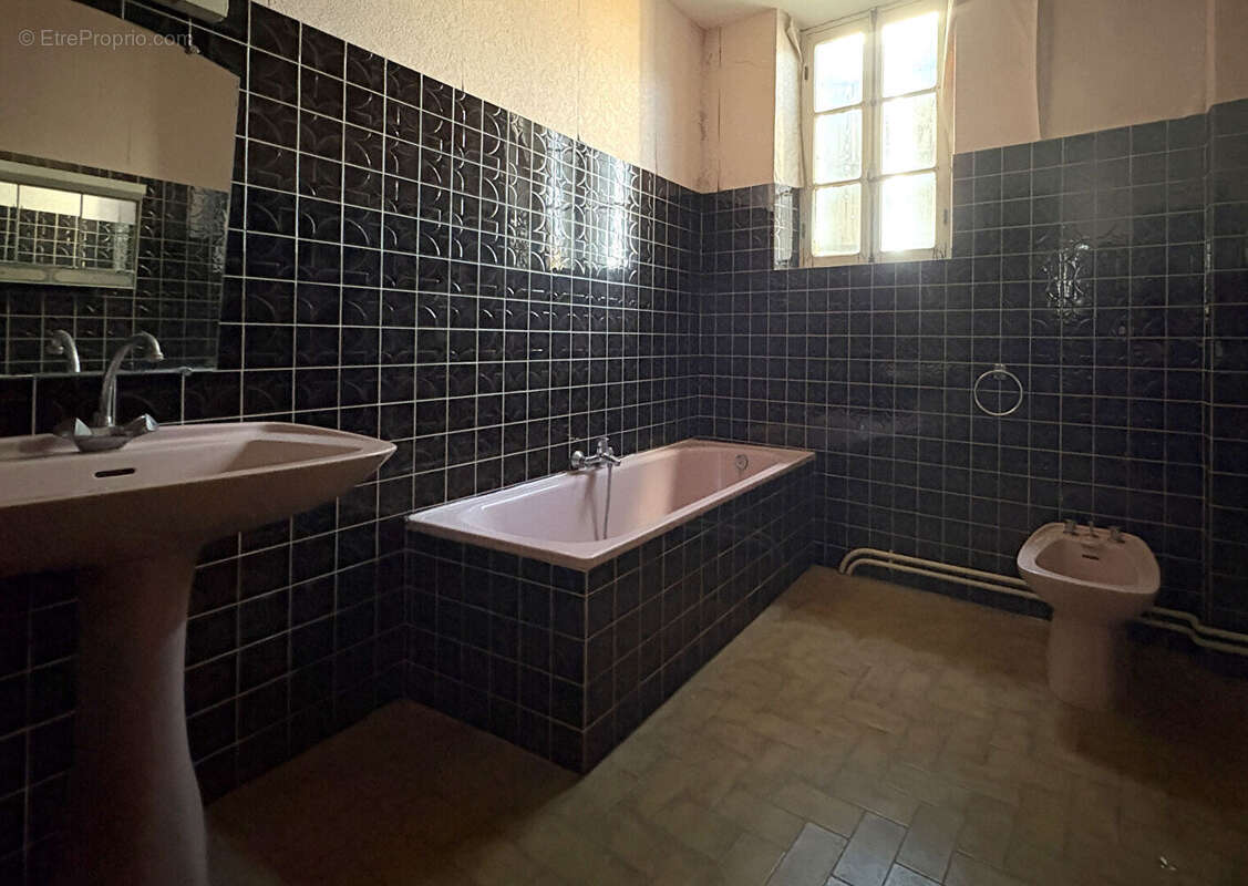 Maison à LEZIGNAN-CORBIERES