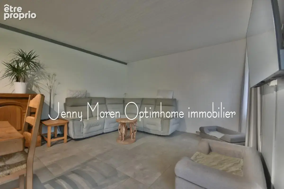 Camiers à 4 km de Sainte-Cécile  Maison plain-pied 3 chambres, terrain 1 000 m² - photo 4