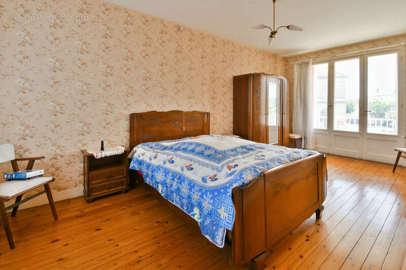 Maison à TONNAY-BOUTONNE