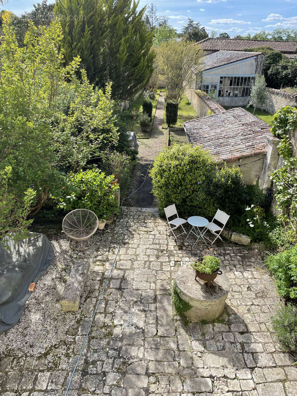 Maison à LA ROCHEFOUCAULD