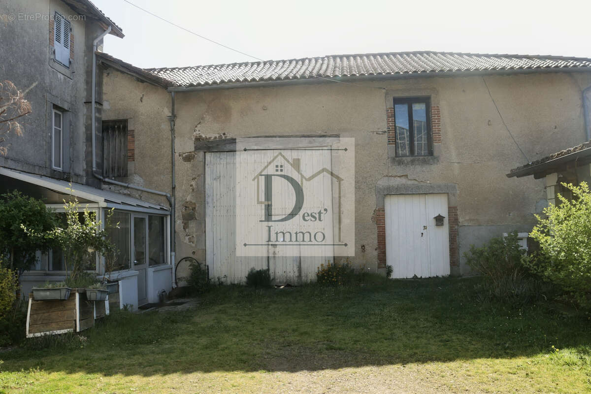 Maison à ROCHECHOUART