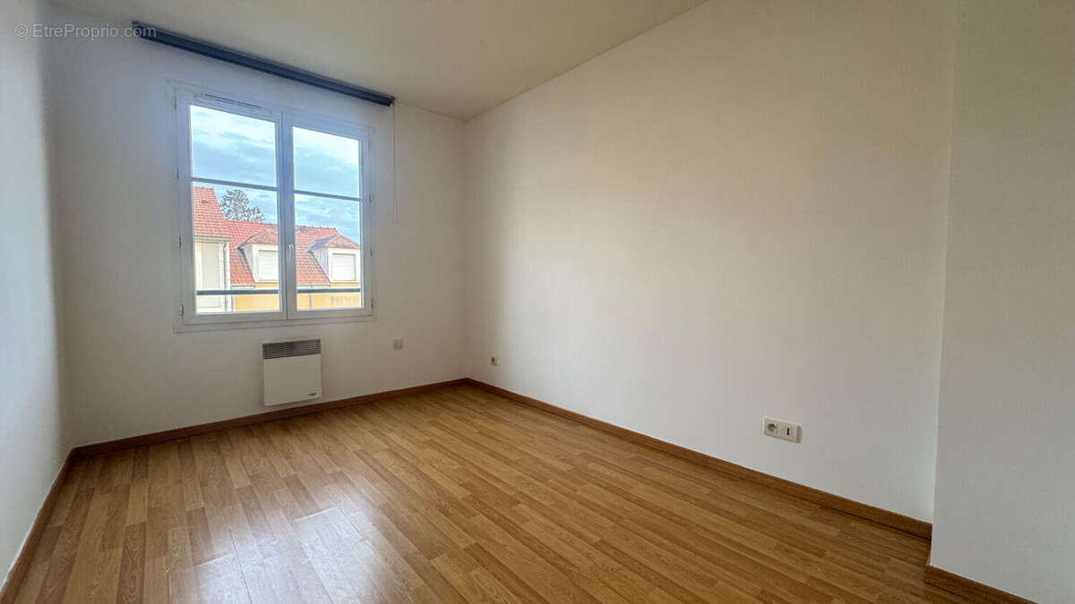 Appartement à CORBEIL-ESSONNES