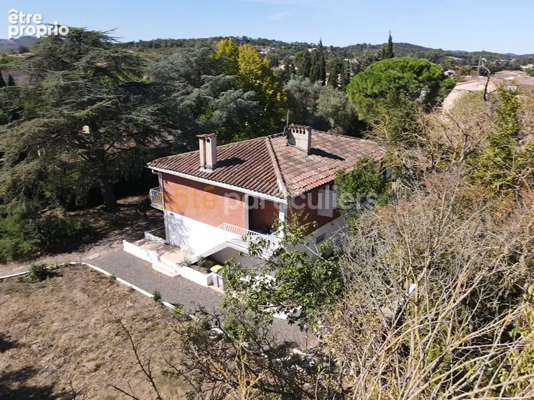 Lavalette. Maison des années 70 avec sous-sol, grand terrain. - photo 4