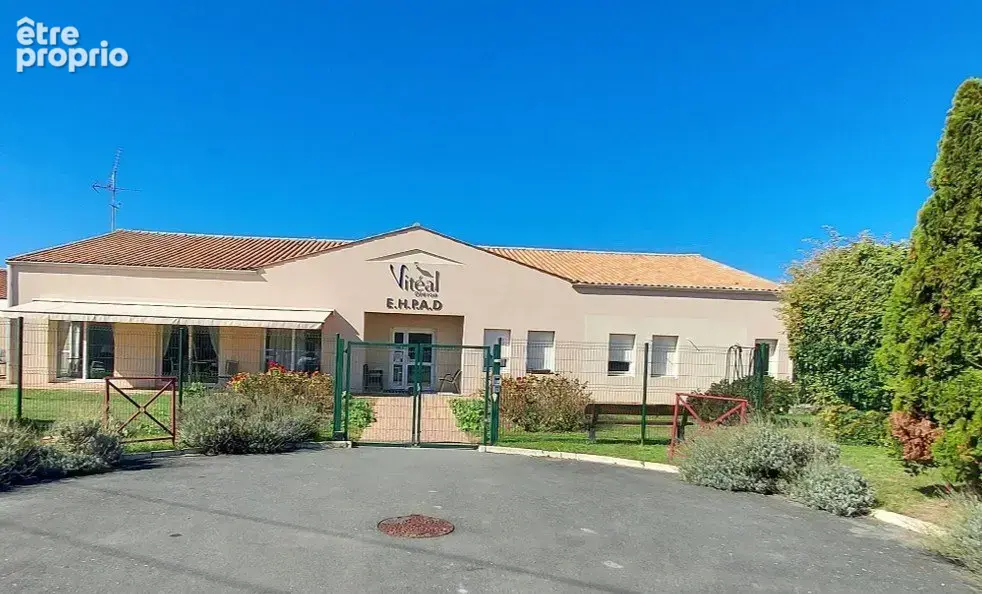 INVESTISSEMENT LOCATIF  ST-PIERRE-D'OLERON  Résidence Ehpad Viteal Oléron - 8,03 % de rentabilité - photo 12