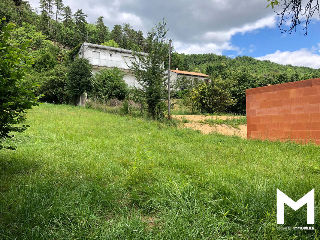 Terrain à TRELISSAC