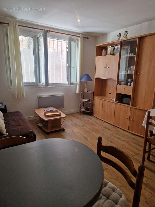 Appartement à MAUGUIO