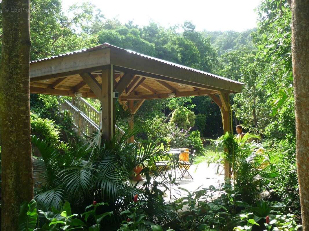 Terrain à POINTE-NOIRE