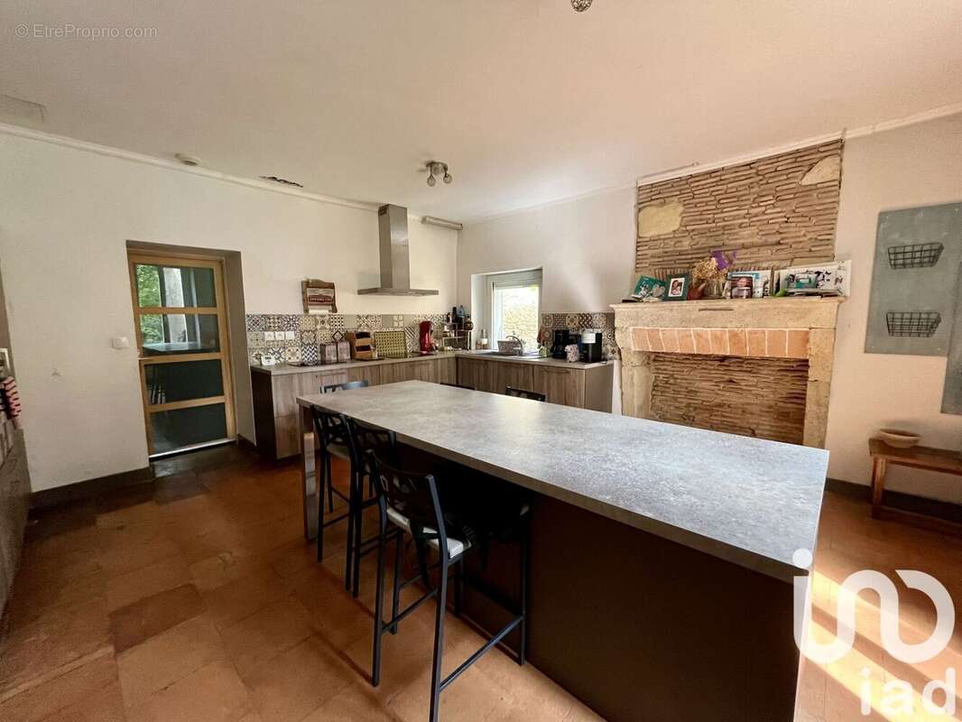 Photo 2 - Maison à SAINT-PIERRE-D&#039;AURILLAC