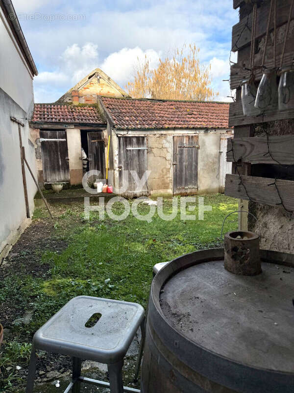 Appartement à BALLANCOURT-SUR-ESSONNE