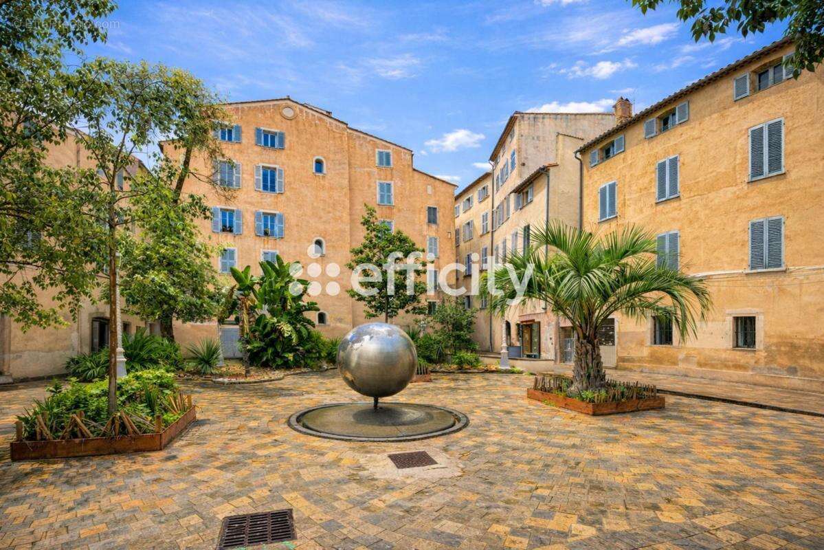 Appartement à TOULON