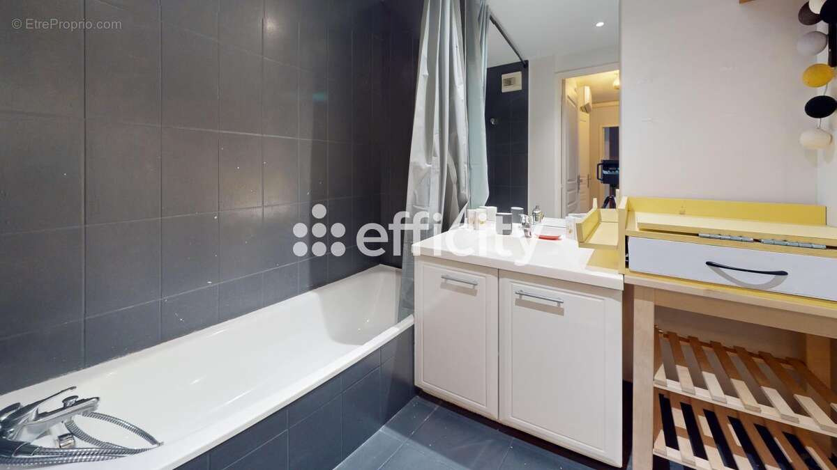 Appartement à VILLEURBANNE