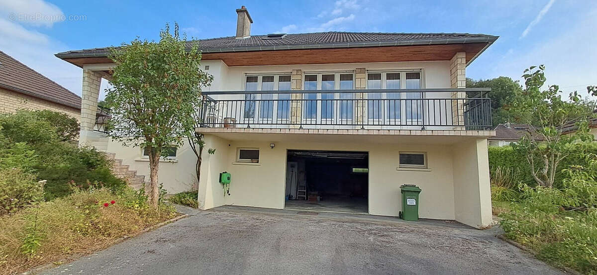 Maison 132 m² à Aiglemont  - photo 6