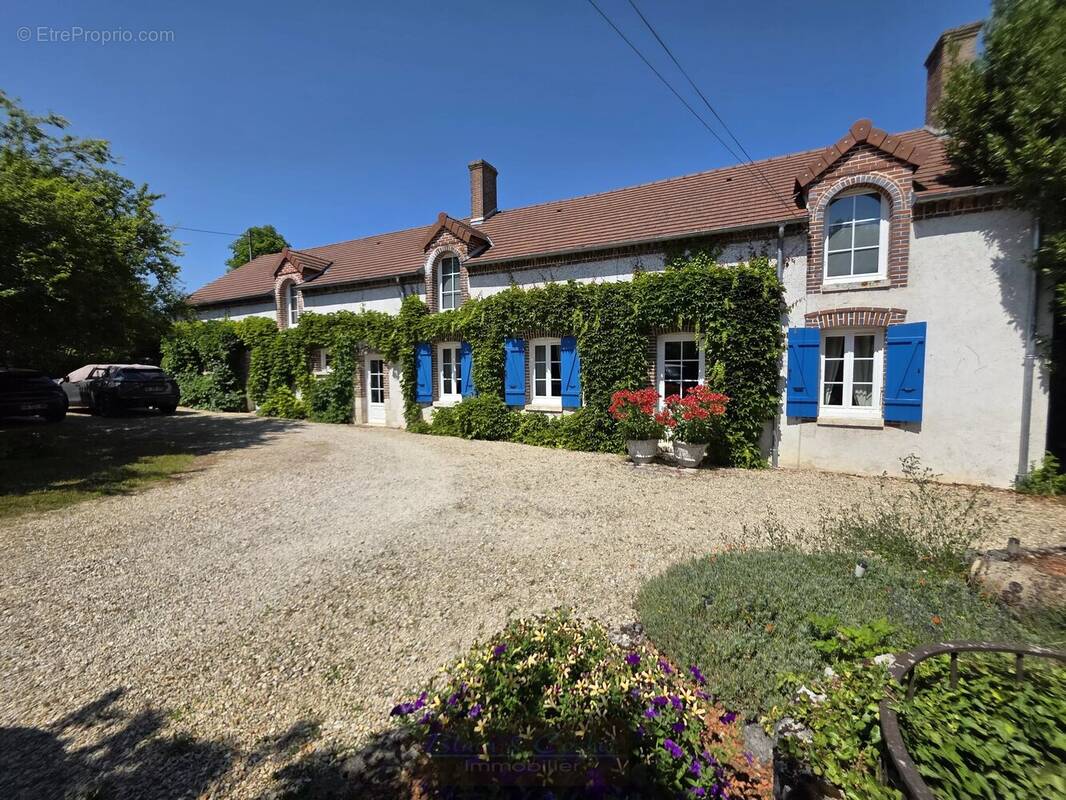 Maison à VILLEVOQUES