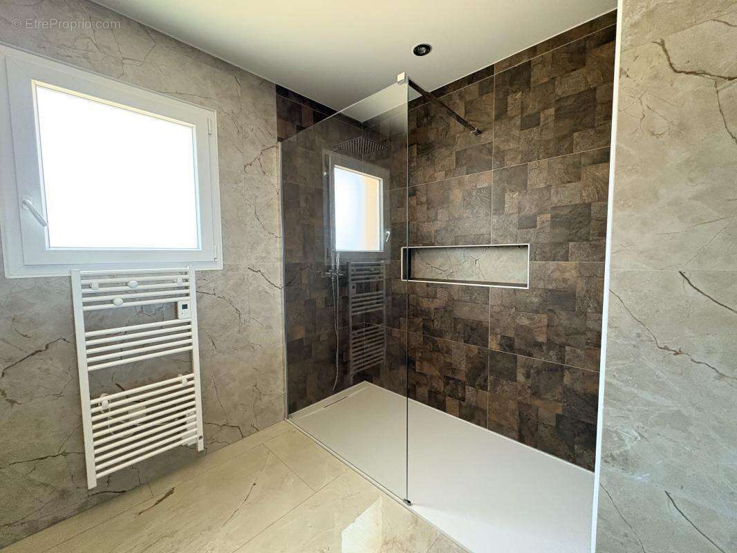 Maison à SAINT-SAVIN