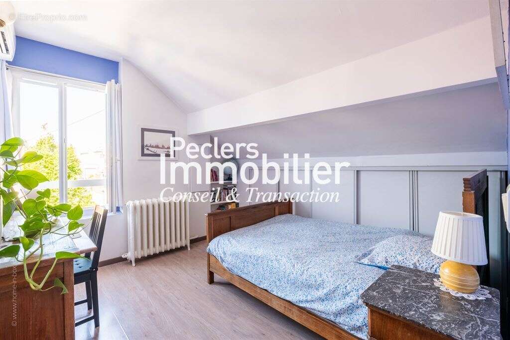 Maison à RUEIL-MALMAISON