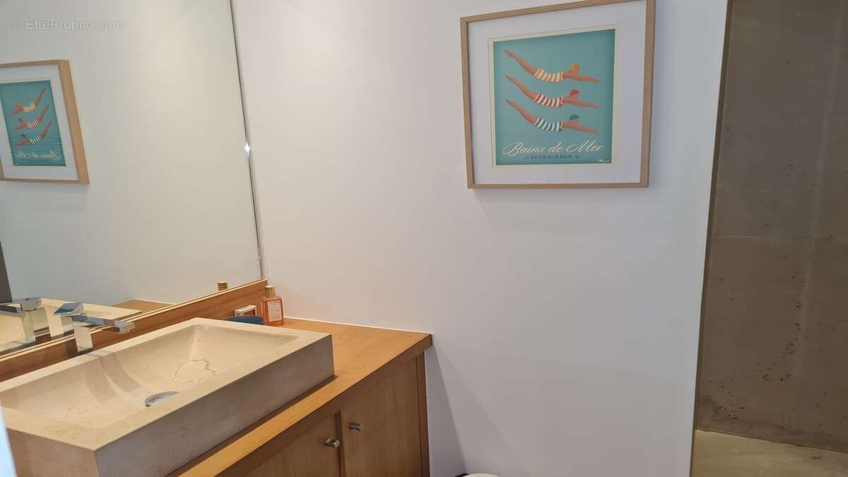 Appartement à LES ISSAMBRES