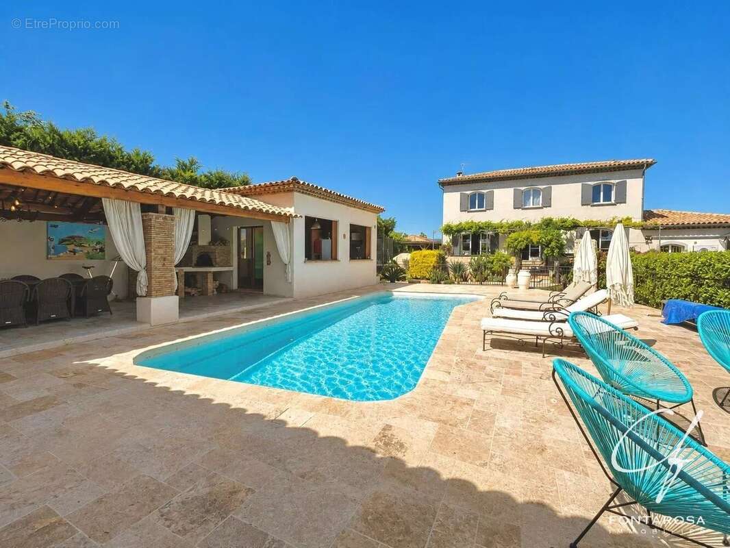 Villa d’Exception au Muy ! Piscine, Pool House & Prestations Haut de Gamme - photo 2