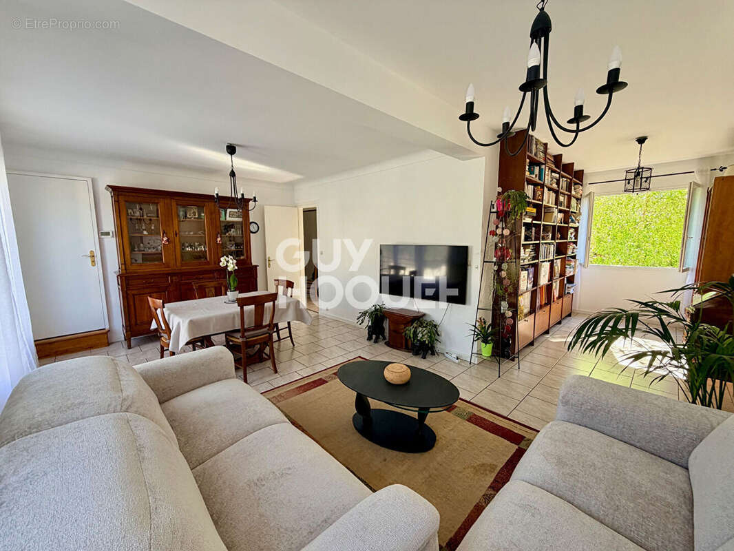 Maison à NEUILLY-PLAISANCE