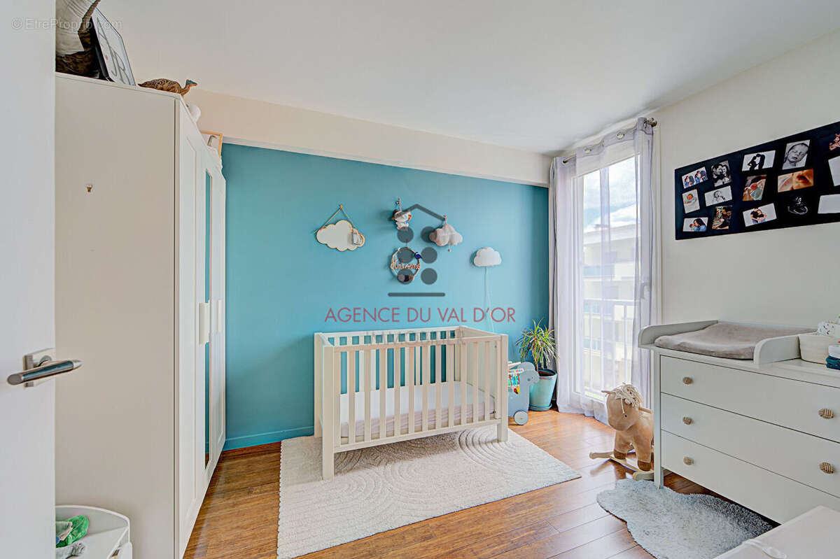 Appartement à RUEIL-MALMAISON