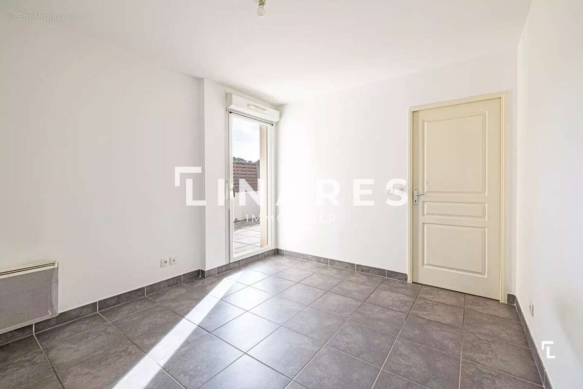 Appartement à MARSEILLE-11E