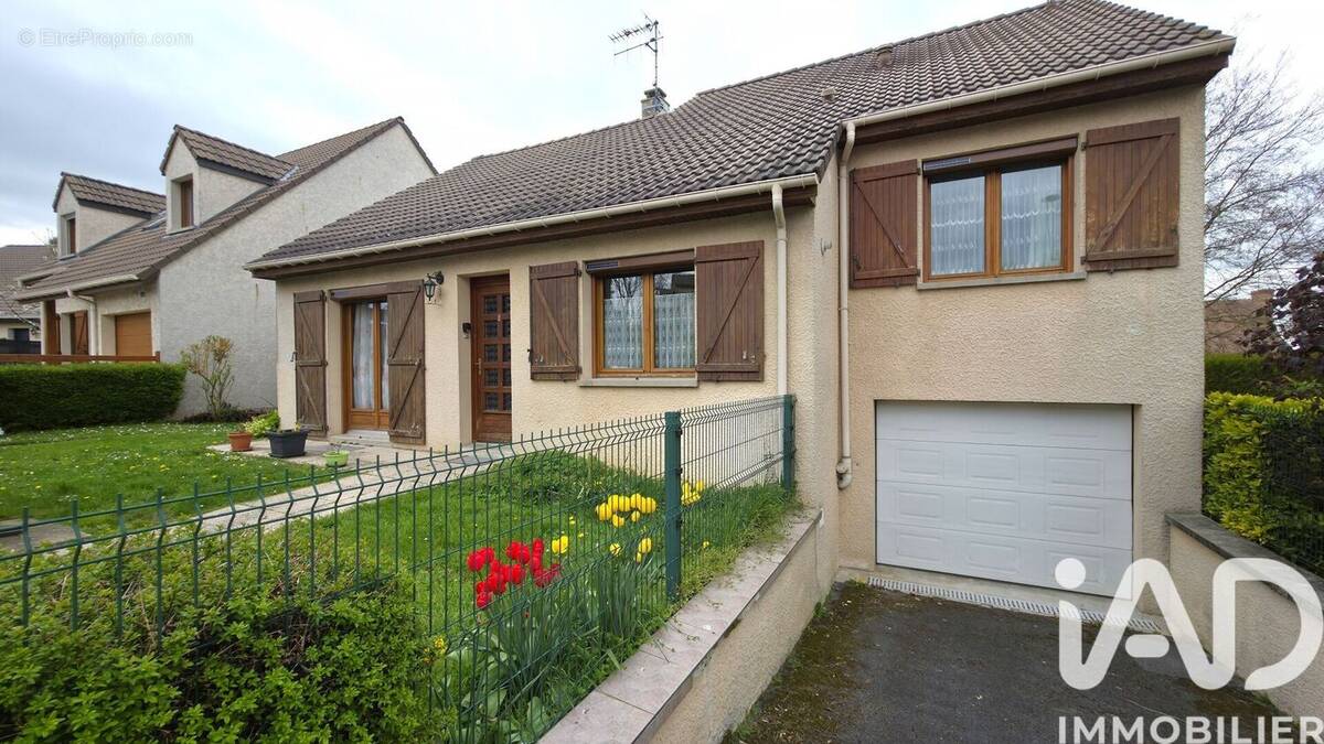 Photo 1 - Maison à CORMONTREUIL