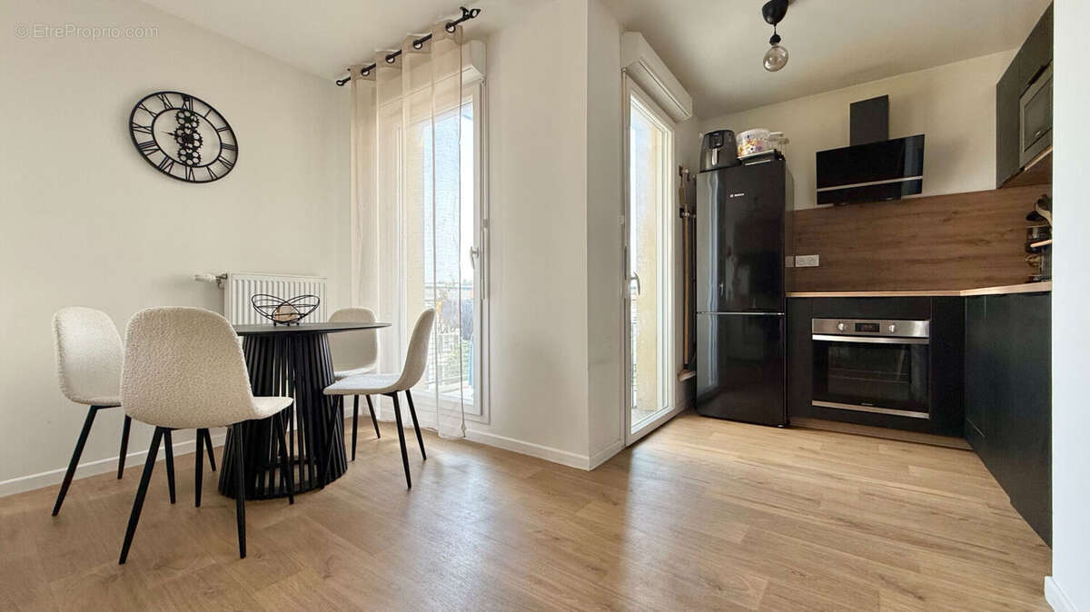 Appartement à CORBEIL-ESSONNES