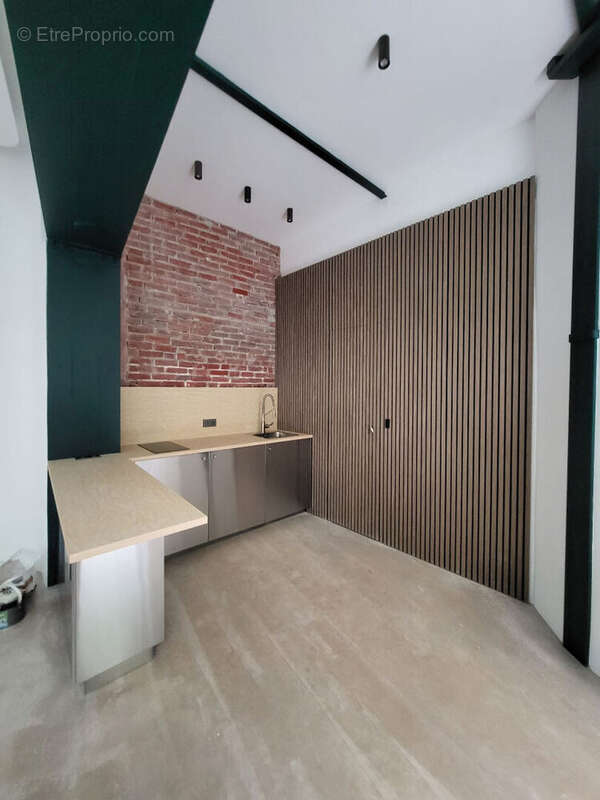Appartement à PARIS-10E