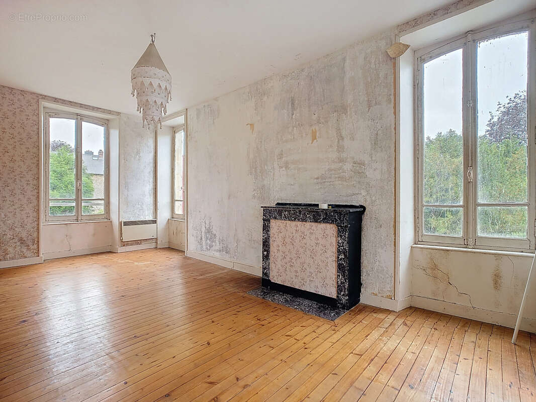 Maison à VILLERS-BOCAGE