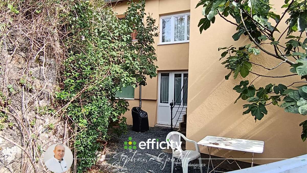 Maison 125 m² à Saint-Clement-Sur-Valsonne  - photo 2