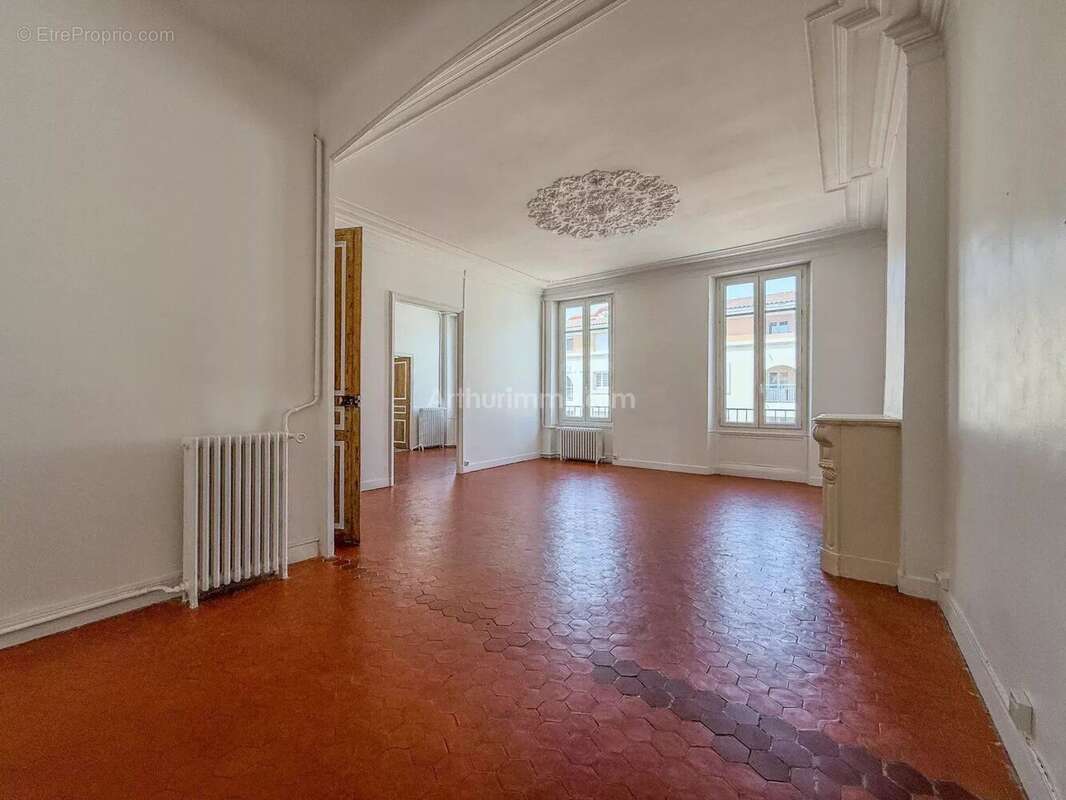 Appartement à DRAGUIGNAN