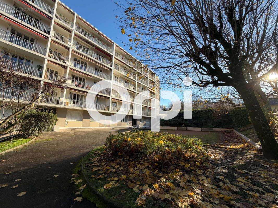 Appartement à CALUIRE-ET-CUIRE