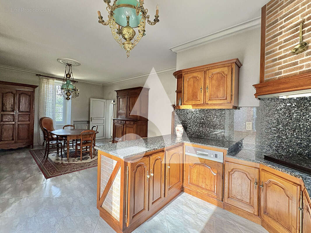 Maison à POULAN-POUZOLS