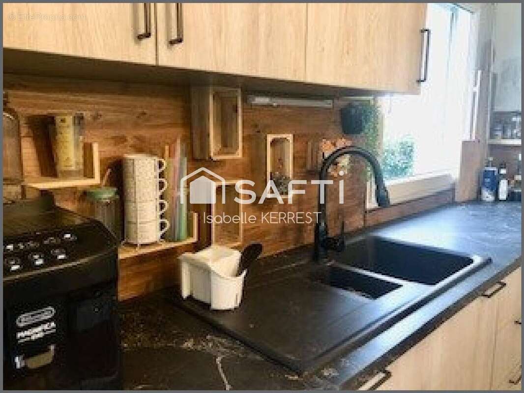 Photo 8 - Maison à LANDIVISIAU