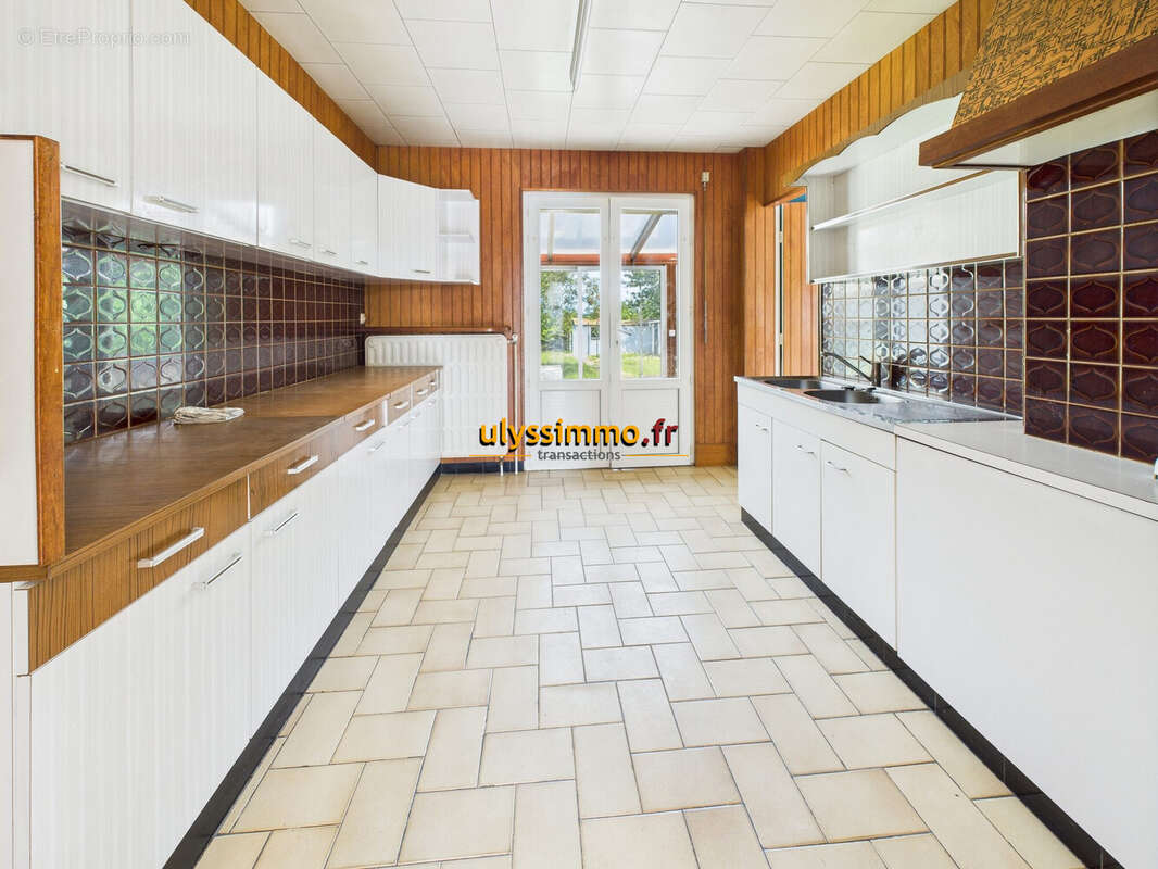 cuisine - Maison à MEHARICOURT