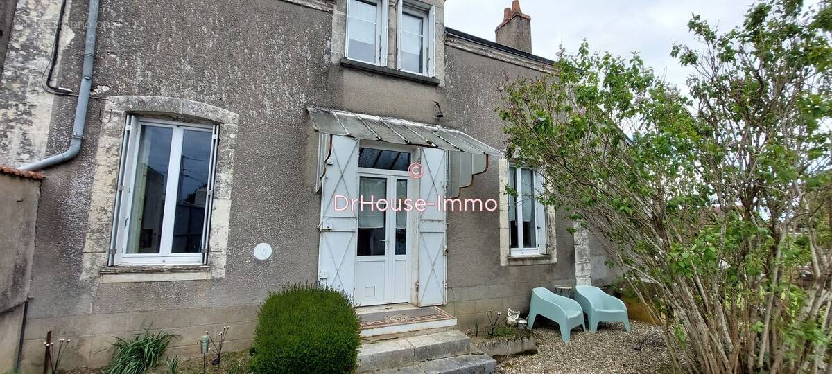 Maison 115 m² à Issoudun  - photo 1
