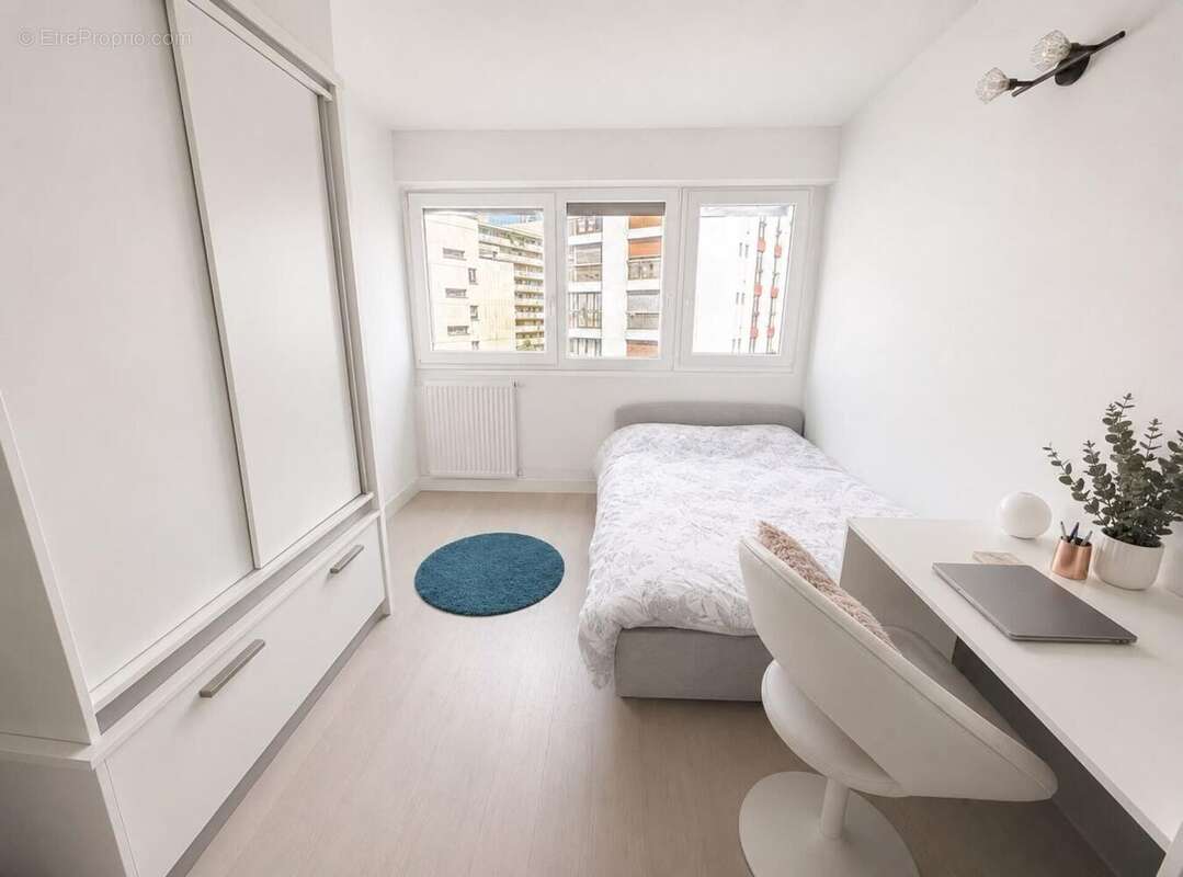 Photo 4 - Appartement à PARIS-20E